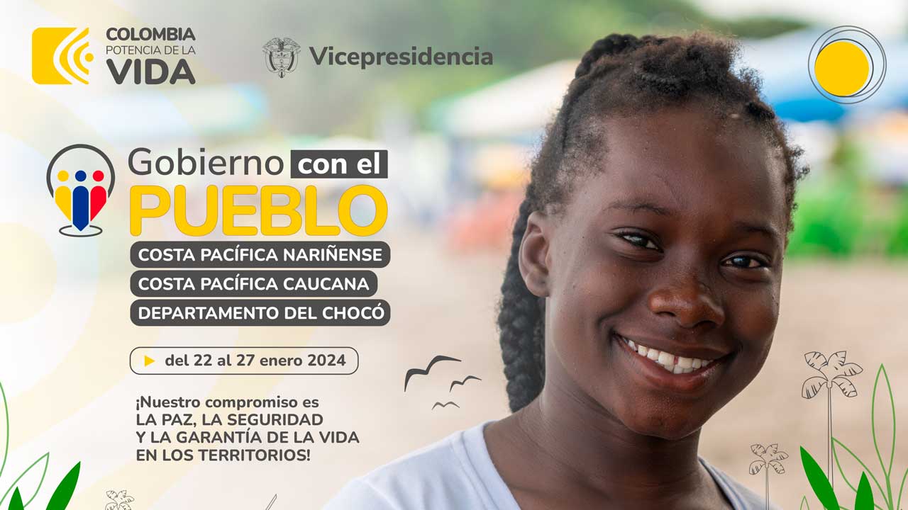 Joven negra sonriendo. Invitación al evento "Gobierno con el Pueblo, Costa Pacífica Nariñense, Caucana y departamento del Chocó.